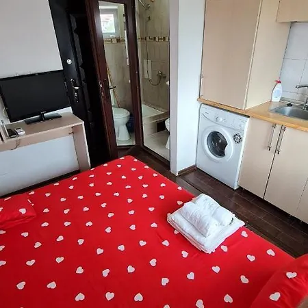 Garsoniera Plaja Modern Centru *