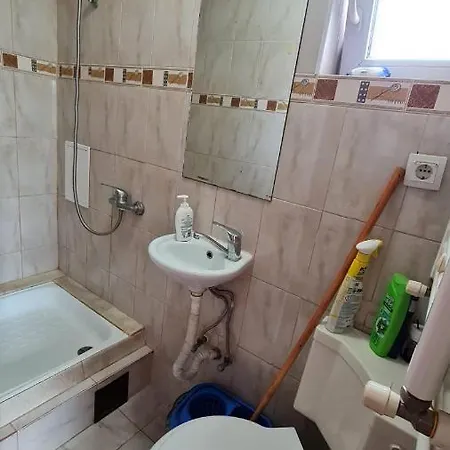 Garsoniera Plaja Modern Centru * Constanţa