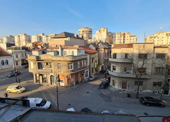 Garsoniera Plaja Modern Centru